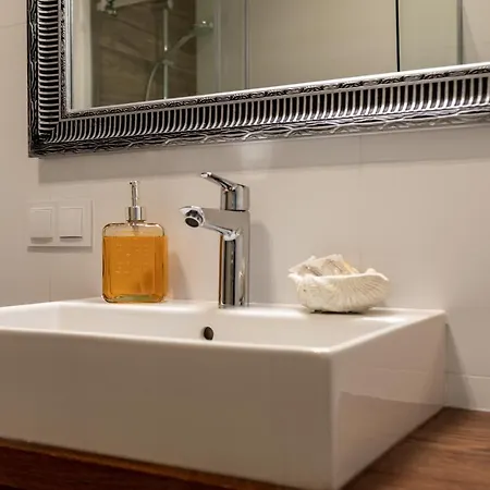 公寓 Comfort Stone Hill 斯克拉斯卡波伦巴